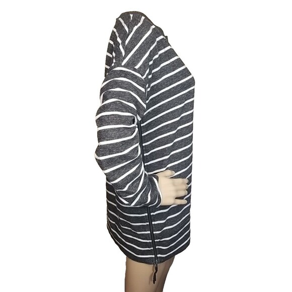 Lou & Grey Ann Taylor M Black & White Stripe Shirt Side Zipper Oversized     T44 - Picture 2 of 8